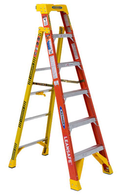 Leaning Step Ladder - Type 1A - Fiberglass / L6200 Series *LEANSAFE