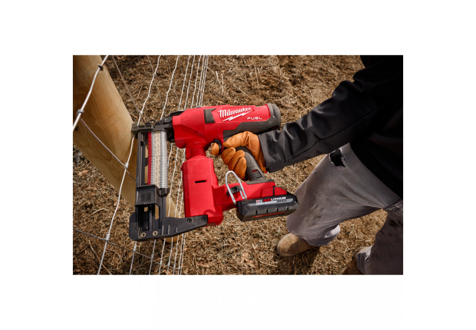 Milwaukee Tool M18 FUEL Utility Fencing Stapler